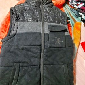 Marc Echo Vest